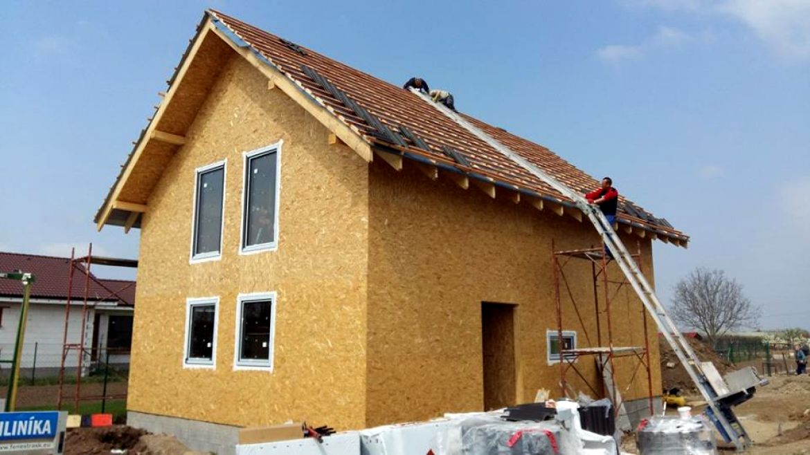 montované domy - Zavar
